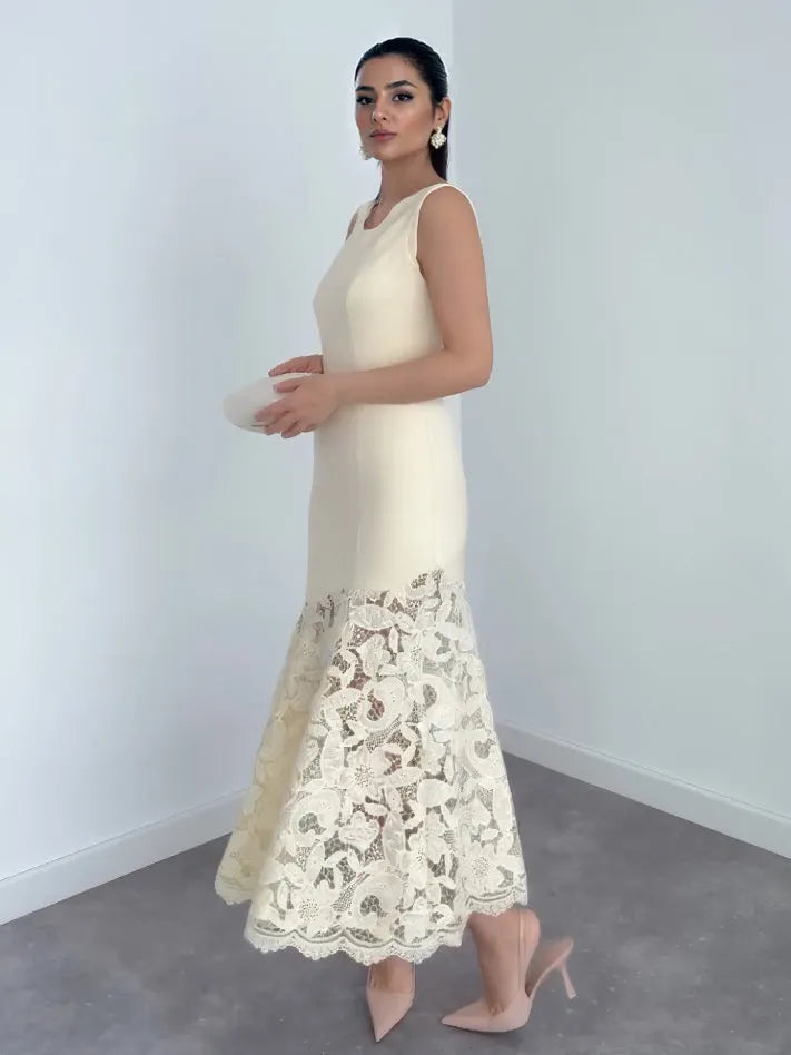 Elegant Sleeveless Lace Hem Mermaid Maxi Dress