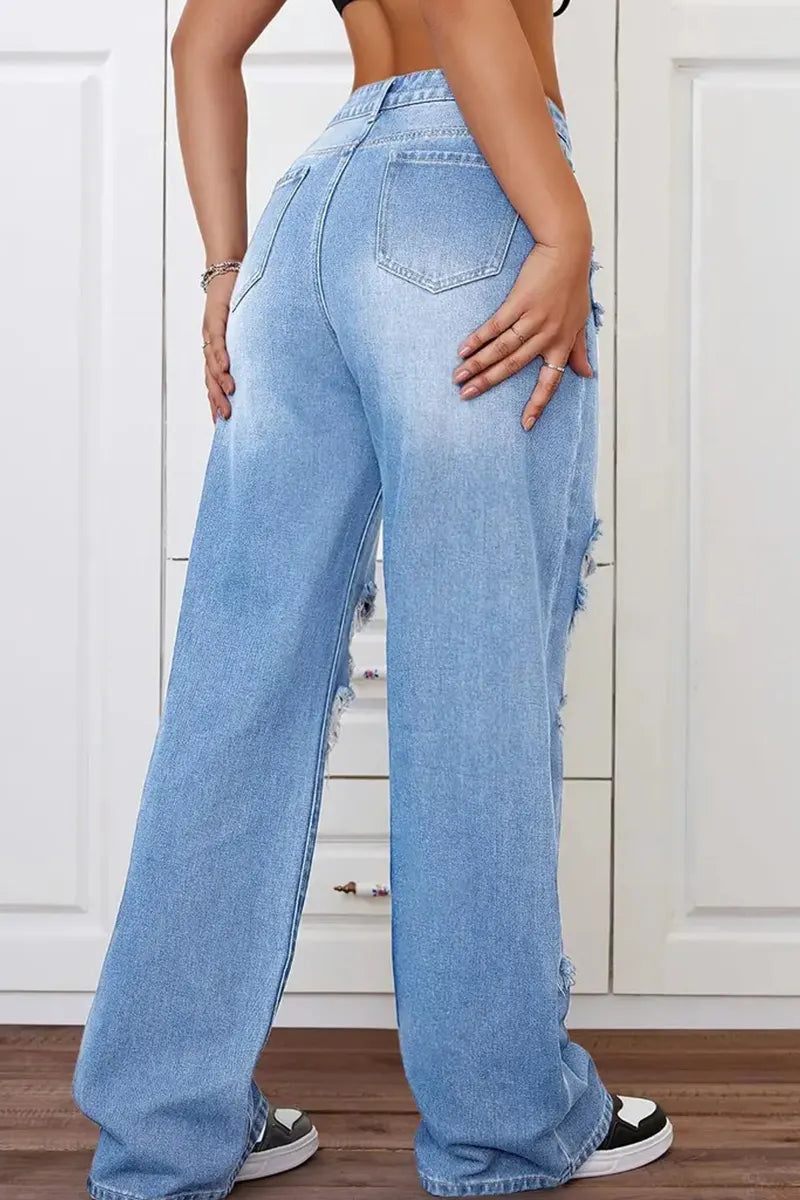 Distressed Wash Women's Ripped Jeans with Vintage Appeal