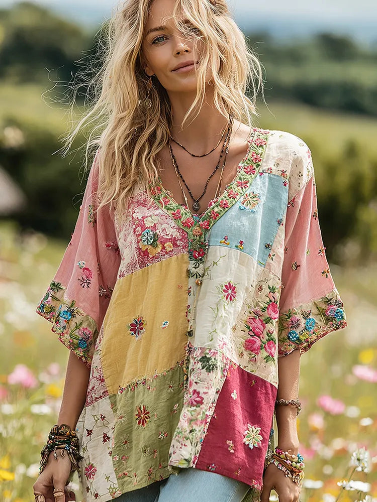 Women's Vintage Floral Print V-neck T-shirt