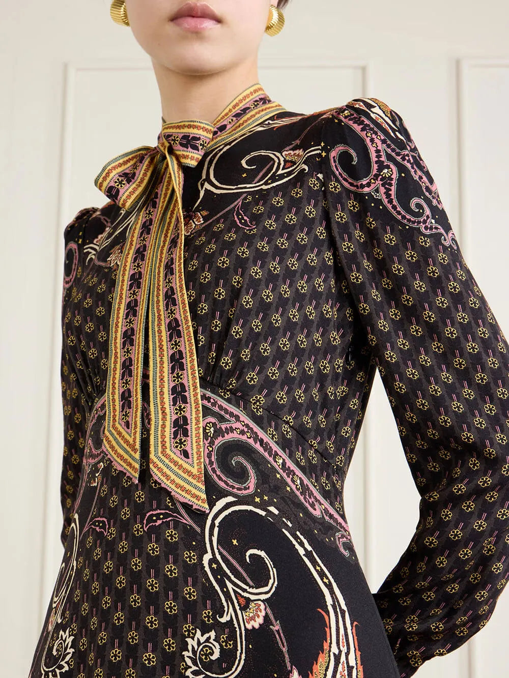 Modern Unique Bow Print Satin Maxi Dress