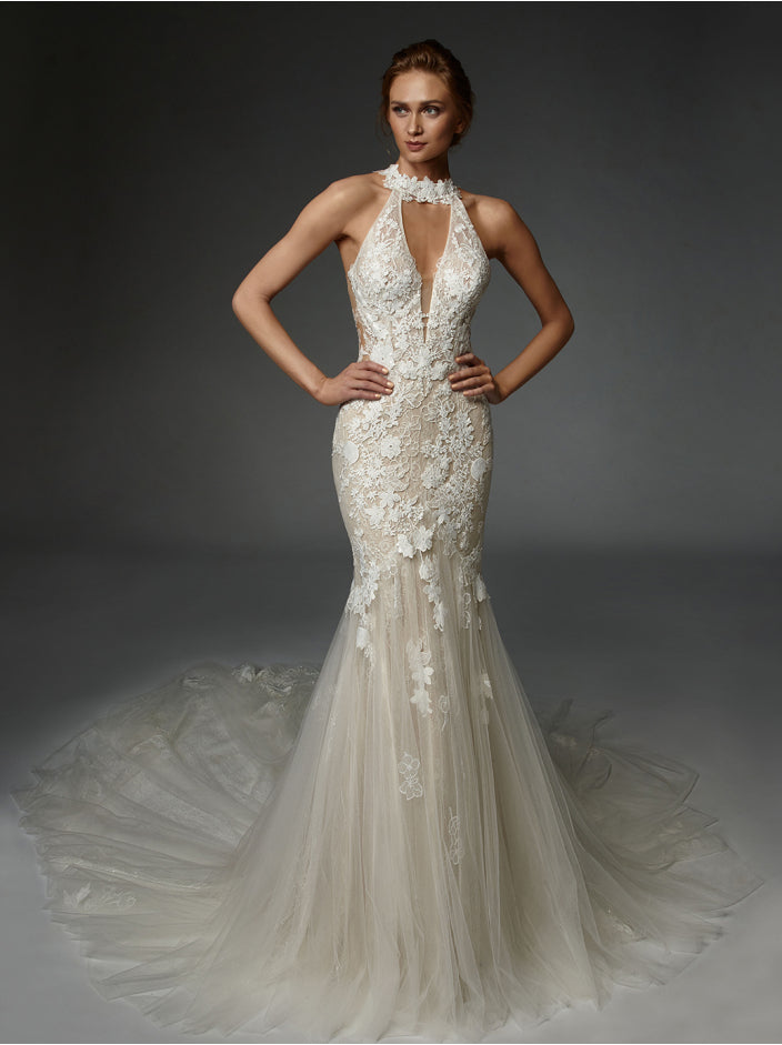 Eye-Catching White Wedding Dress
