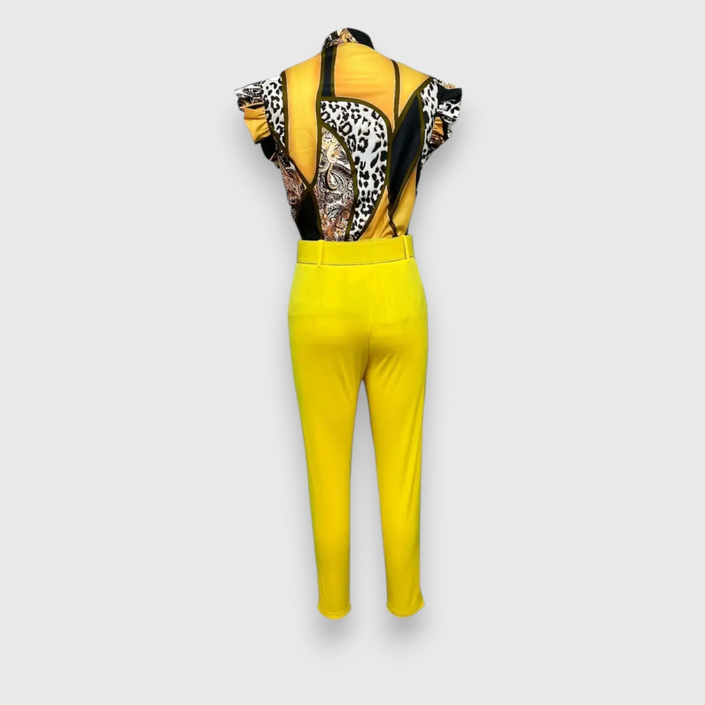 Two-Piece Set with Modern Leopard Print