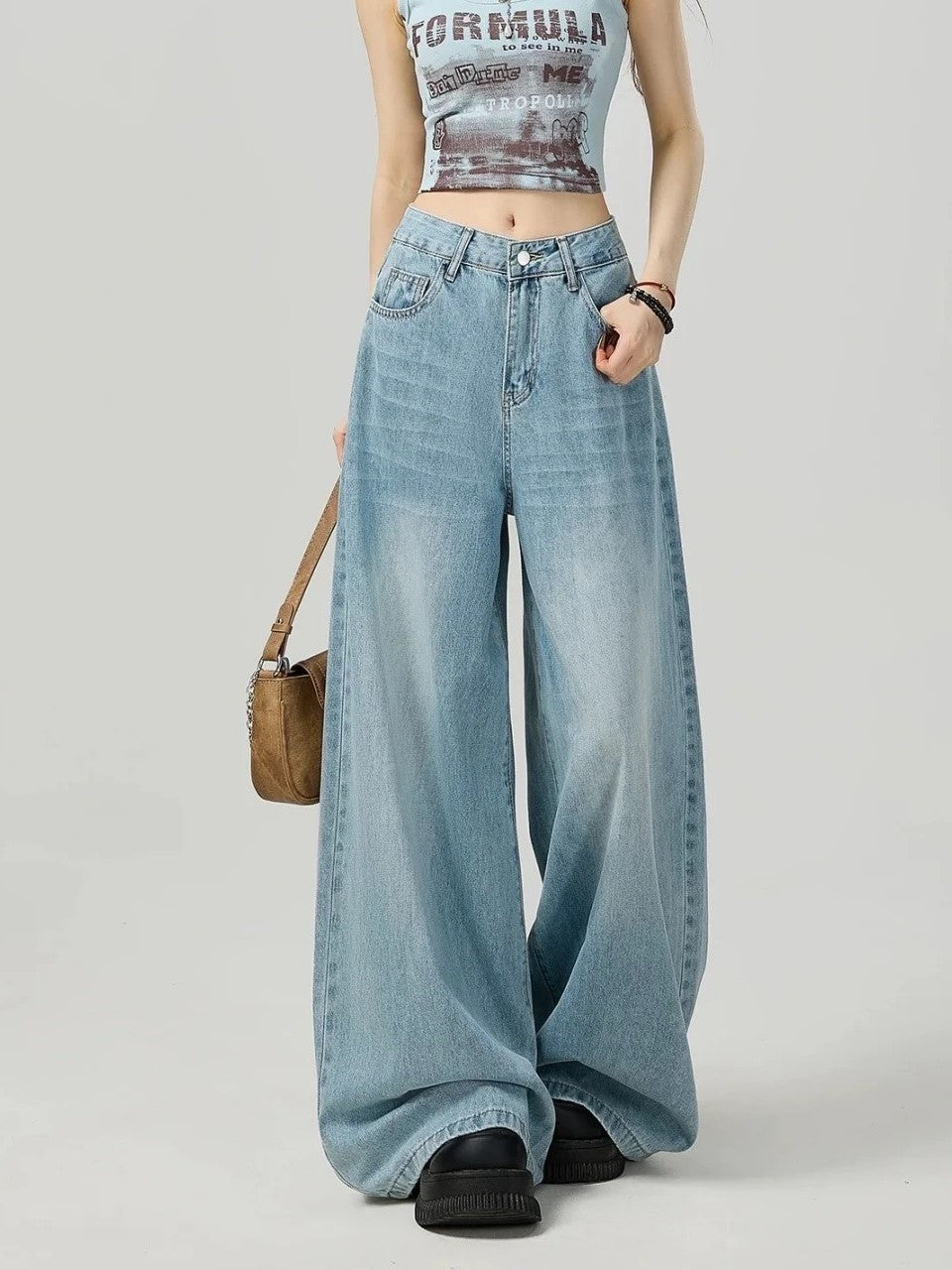 Light Washed Baggy Wide Leg Denim