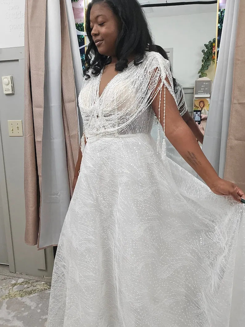 Beautiful Unique Aline Short Cap Sleeves Illusion Back Tassel Wedding Dress Bridal Gown V Neckline