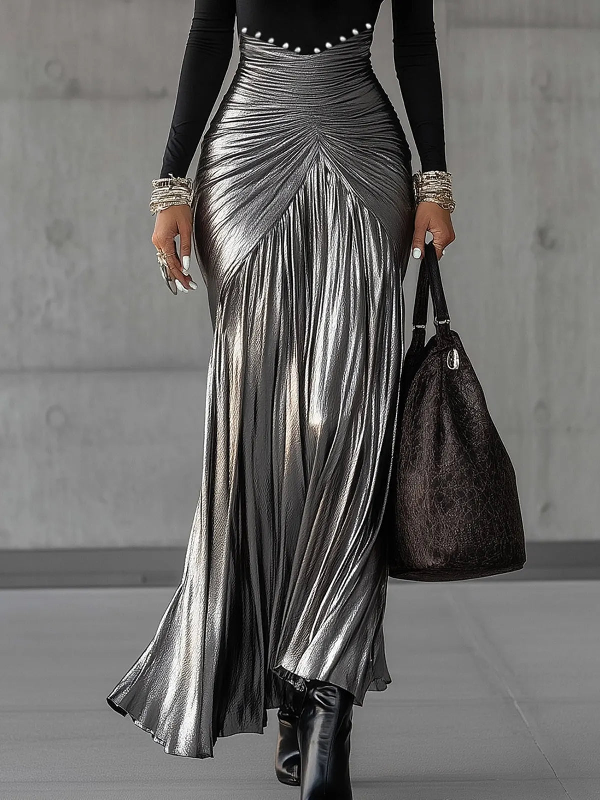 Black Round Neck Metallic Silver Pleated Maxi Dress