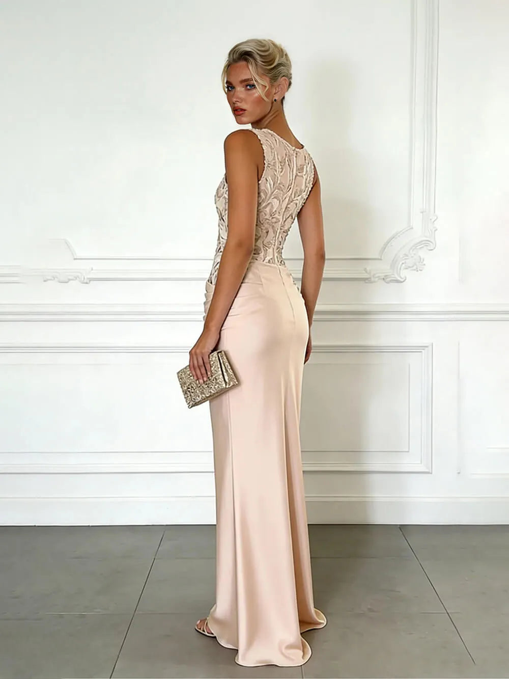 Elegant Blue Embroidery Satin Crew Neck Sleeveless Sheath Maxi Dress