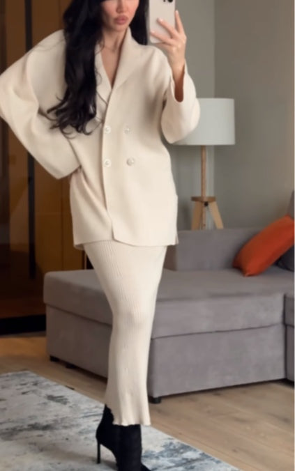 Fashion button long sleeve solid color skirt set