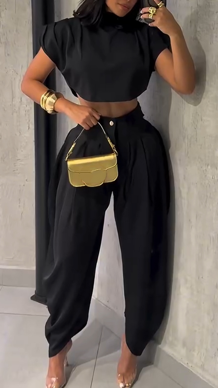 Ladies Round Neck Solid Color Temperament Casual Suit