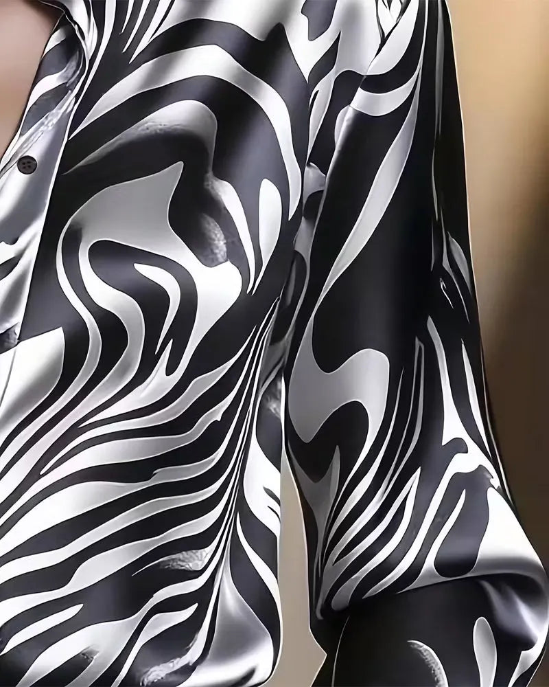 Fashionable and elegant shirt with patterns